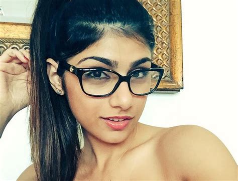 mia khalifa cumshot|Mia Khalifa Cumshot Compilation Porn Videos 